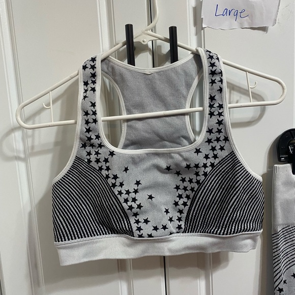 Fabletics size large two piece set nwot - Picture 4 of 7